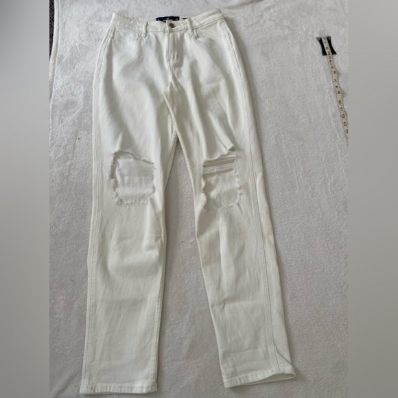 Hollister Denim - Hollister Jeans Size 28W/29L Color White